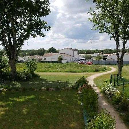 Appt T2 Confortable La Roche-sur-Yon Exterior foto